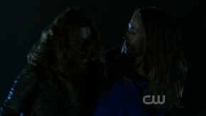 Nikita.S02E12.720p.HDTV.x264-IMMERSE.mkv - 00008