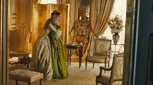 farewellmyqueen-tlr1_h1080p.mov - 00007