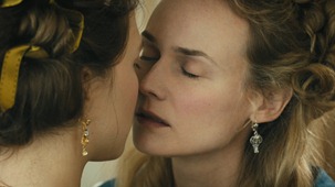 farewellmyqueen-tlr1_h1080p.mov - 00013