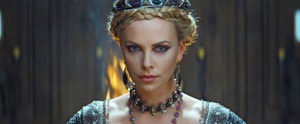 Snow-White-and-the-Huntsman_54c6c3d1