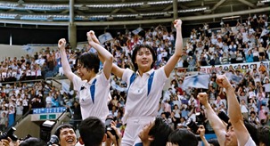 As.One.2012.720p.HDRip.AVC.AAC-Mbaro.mp4 - 00077