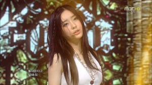 T-ARA - Don't Leave   Day By Day (Show Music Core 2012.07.07).ts - 00005