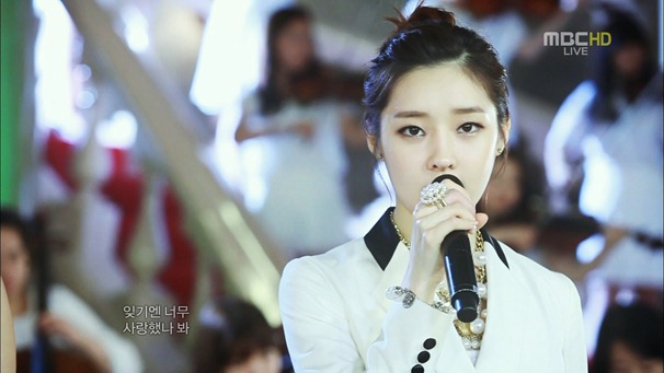 T-ARA - Don't Leave   Day By Day (Show Music Core 2012.07.07).ts - 00008 (2)