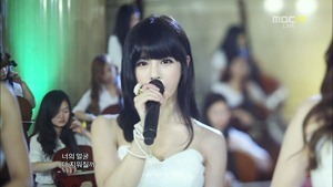 T-ARA - Don't Leave   Day By Day (Show Music Core 2012.07.07).ts - 00018