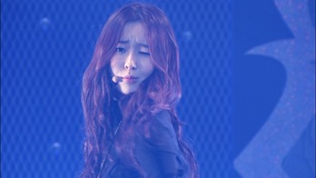 T-ara - Japan Tour 2012.m2ts - 00137