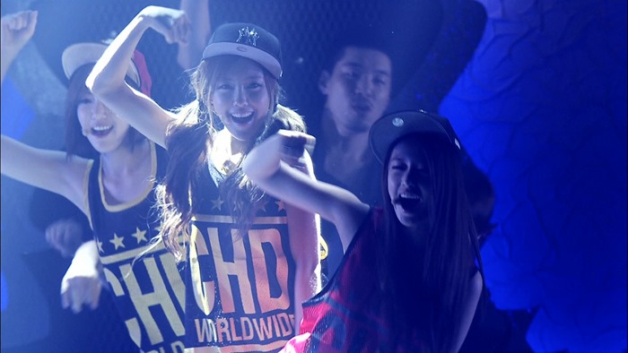 T-ara - Japan Tour 2012.m2ts - 00155