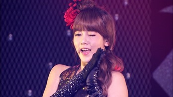 T-ara - Japan Tour 2012.m2ts - 00171
