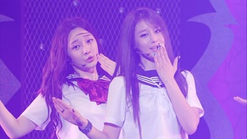 T-ara - Japan Tour 2012.m2ts - 00576