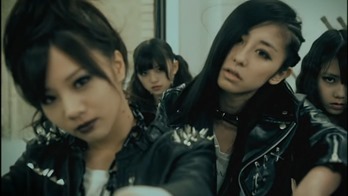 MV Nogizaka46 2nd Single - Ookami ni Kuchibue wo (Under Girl).mkv - 00005