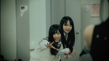 MV Nogizaka46 2nd Single - Ookami ni Kuchibue wo (Under Girl).mkv - 00008