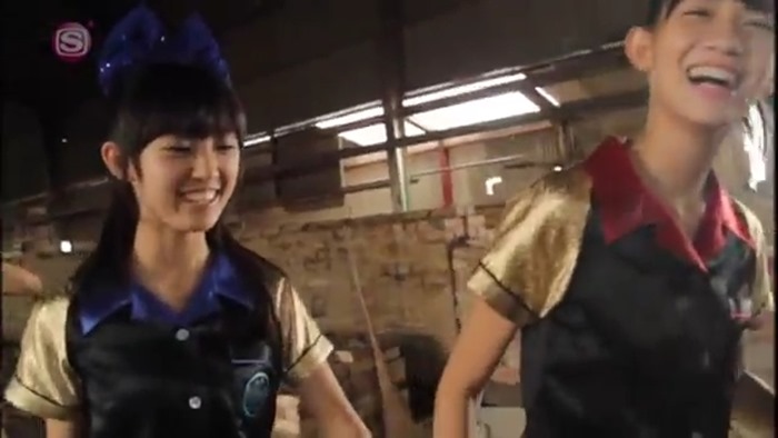 チームしゃちほこPV　① - YouTube.mp4 - 00021