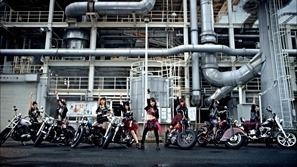 Gingham Check.m2ts - 00027