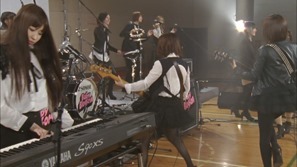 Give Me Five.m2ts - 00024