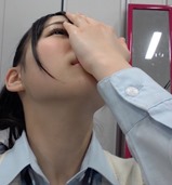 maachun face palm
