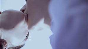 互動式MV= 楊丞琳Rainie 天使之翼 官方HD完整版首播 - YouTube.mp4 - 00022