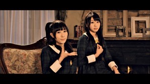 Shoe Throw.m2ts - 00016