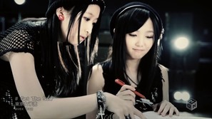 TOKYO GIRLS' STYLE - Get The Star [1440x1080 h264 M-ON! HD].ts - 00022