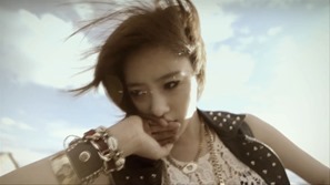 T-ARA[티아라] -NUMBER NINE [넘버나인]- M_V ver.2 - YouTube.mp4 - 00009