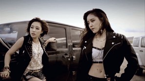 T-ARA[티아라] -NUMBER NINE [넘버나인]- M_V ver.2 - YouTube.mp4 - 00012