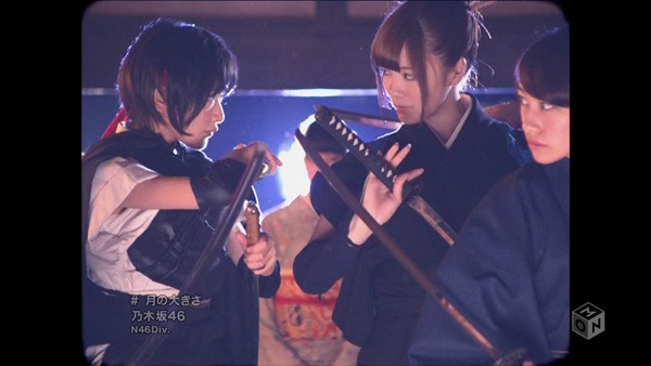Nogizaka46 - Tsuki no Ookisa (1440x1080i H.264 AAC M-ON! HD) (2013.11.27).ts - 00095