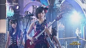 FeiFei x NMB48 - Ame no Midosuji (FNS Kayousai 131204).ts - 00005