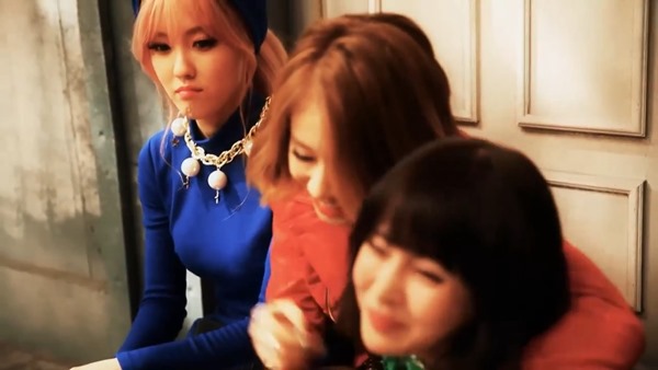 T-ARA - Making of -Do You Know Me- [720p] - YouTube.mp4 - 00021