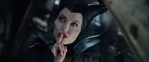 MALEFICENT - Official --Dream-- Grammy Awards Trailer #2 (2014) [HD] - YouTube.mp4 - 00017