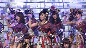 NMB48 PART (64th NHK Kouhaku Uta Gassen 2013.12.31).ts - 00012