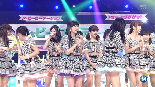 AKB48 - Labrador Retriever   Flying Get (Music Station 2014.06.27).ts - 00132