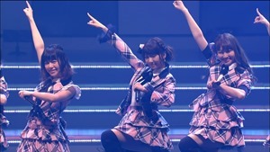 AKB48 REQUEST HOUR SETLIST BEST 200 2014 Disc3b.m2ts - 00327