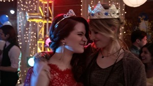 Faking.It.2014.S01E02.Homecoming.Out.1080p.WEB-DL.AAC2.0.H.264-NTb.mkv - 00024