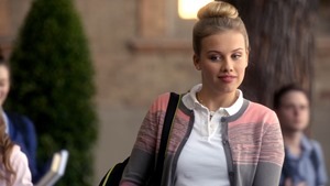 Chasing.Life.S01E05.The.Family.That.Lies.Together.1080p.WEB-DL.DD5.1.H.264-ABH.mkv - 00011