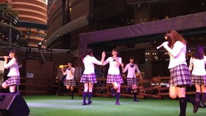 青SHUN学園 リリースイベント＠キャナルシティ　「手紙。」 - YouTube.mp4 - 00037