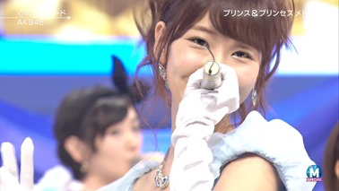 AKB48 - RIVER   Flying Get   Kokoro no Placard   Talk (Music Station SP 140926).ts - 00190
