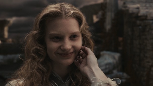 Alice.in.Wonderland.2010.1080p.BluRay.DTS.x264-ESiR.mkv - 00238