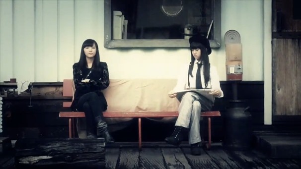 東京女子流 _ 赤坂BLITZ HARDBOILED NIGHT 第4夜「Farewell , My Lovely さらば愛しき女よ」告知映像 - YouTube.mp4 - 00001