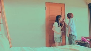 楊丞琳 曬焦的一雙耳朵 MV (HQ官方完整版) - YouTube.mp4 - 00033