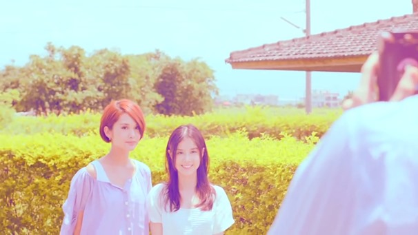 楊丞琳 曬焦的一雙耳朵 MV (HQ官方完整版) - YouTube.mp4 - 00272