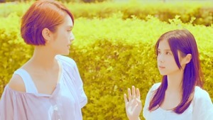 楊丞琳 曬焦的一雙耳朵 MV (HQ官方完整版) - YouTube.mp4 - 00274