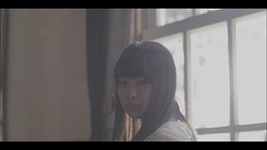 MV】ロンリネスクラブ （Team B） Short ver. _ AKB48[公式] - YouTube.mp4 - 00025
