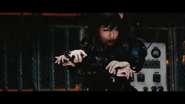 MV】従順なSlave （Team A） Short ver. _ AKB48[公式] - YouTube.mp4 - 00027