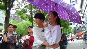 楊丞琳 Rainie Yang -【其實我們值得幸福】MV拍攝花絮 - YouTube.mp4 - 00047