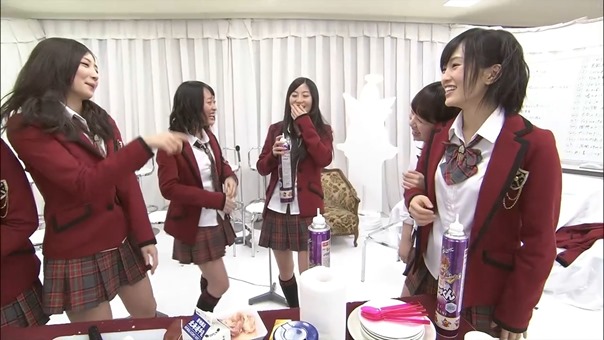 YNN [NMB48 CHANNEL] Rii-chan 24-hour TV - Time of adult (part2 - Nana's Cafe).mp4 - 00015