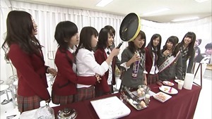 YNN [NMB48 CHANNEL] Rii-chan 24-hour TV - Time of adult (part2 - Nana's Cafe).mp4 - 00052