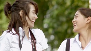 Love_Among_Us.2014-DVDRip.x264.AC3-SeeingMole.mkv - 00155