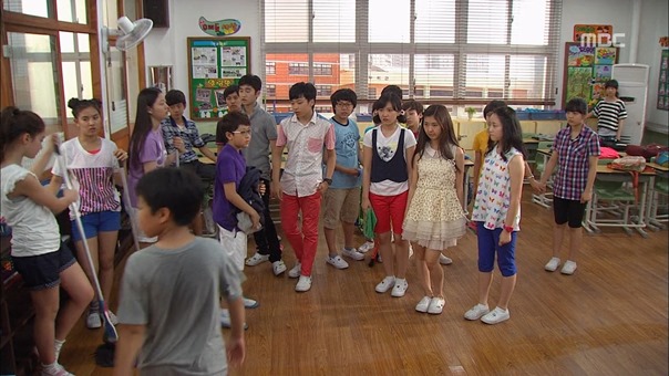 The.Queen's.Classroom.E08.130704.HDTV.H264.720p-KOR.avi - 00022