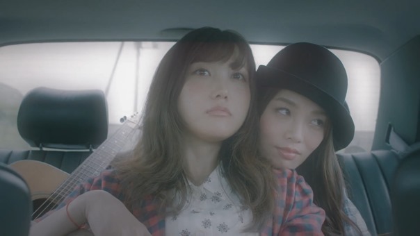 元テラハ・島袋聖南が初演技、菅野結以とのベットシーン＆キスシーンも！かわいえいじ3rdシングル「カゲロウ」MV - YouTube.mp4 - 00041