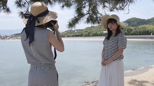 特別保存版】LinQ新木さくら、新木こころ　写真＆メイキング映像　ネットショップにて発売決定！ - YouTube.mp4 - 00033