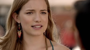 Scream.S01E01.1080p.WEB-DL.AAC2.0.H.264-KiNGS.mkv - 00017