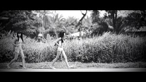 Abandoned 微電影(Michiyo Ho & Diorlynn Ong @ RedPeople) - YouTube.mp4 - 00198